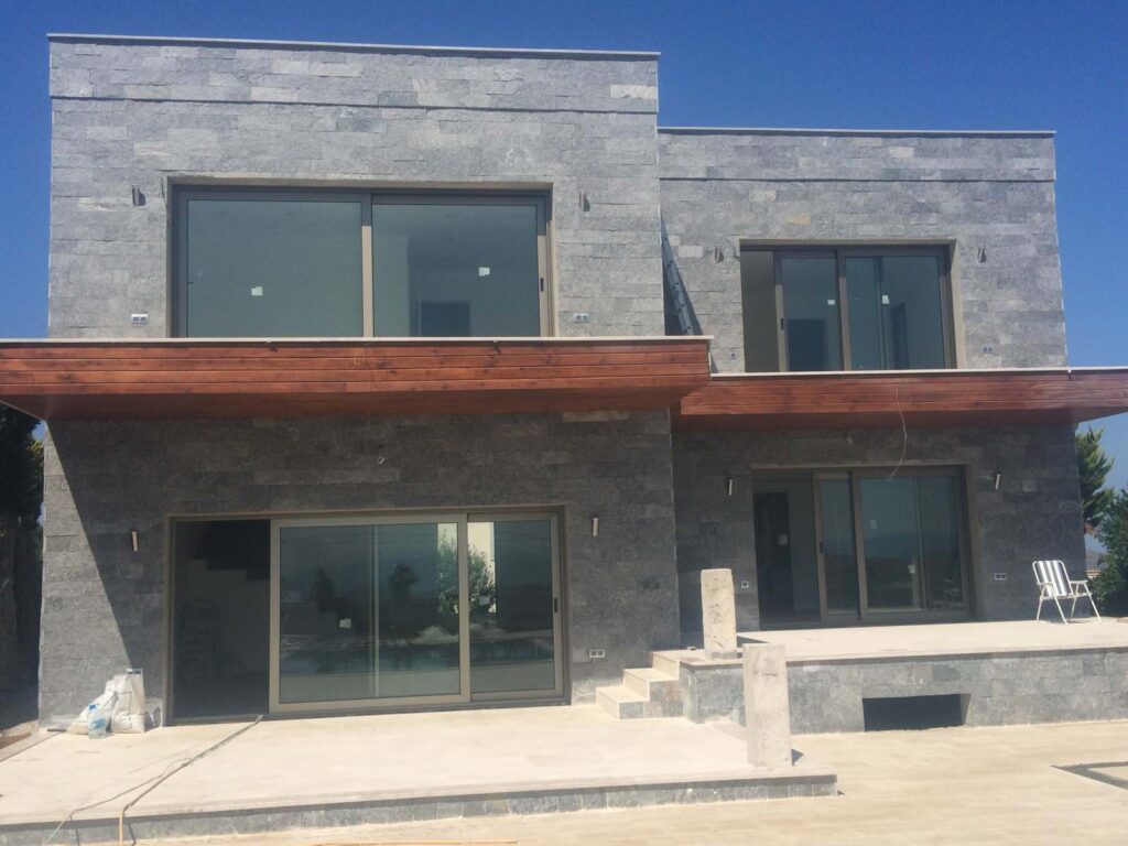 Ebatli Kayrak Taşi 10