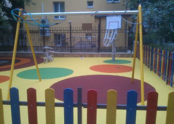 Dökme Kauçuk Zemin